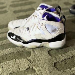 Jordan Jumpman Two Tray High Tops